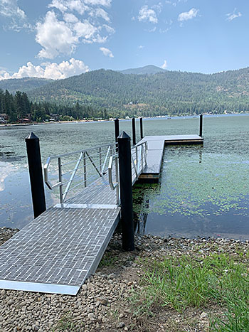 Viewing dock at christina lake